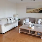 Perfect Holiday Apartment Mermaid Beach